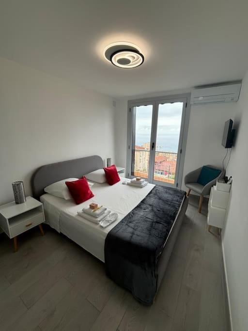 Appartement Tout Confort & Parking Beausoleil Buitenkant foto