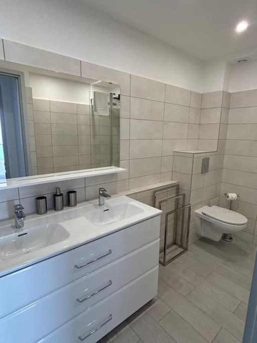 Appartement Tout Confort & Parking Beausoleil Buitenkant foto